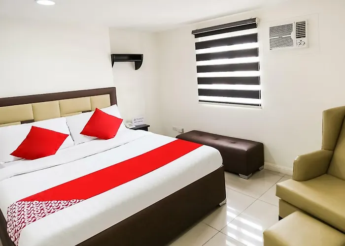 Oyo 393 Triangle Apartelle 2*