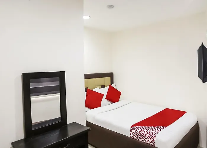 Oyo 393 Triangle Apartelle 2* Manila